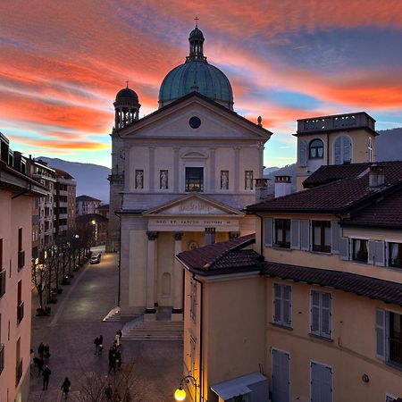 Appartamento La Terrazza Verbania Esterno foto